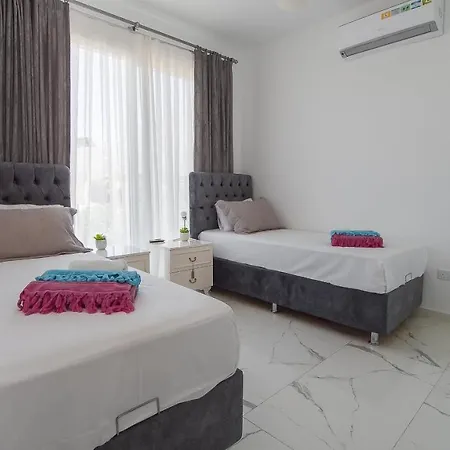 Emerald Seaside At Four Seasons * Boghaz