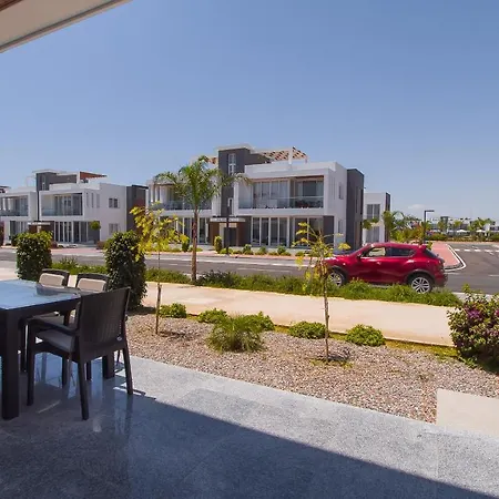 Emerald Seaside At Four Seasons Apartment