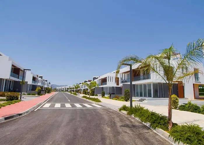 Emerald Seaside At Four Seasons Appartement